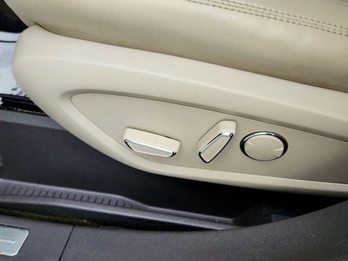 Used 2019 Lincoln Nautilus Reserve w/ Ultimate Package image 11