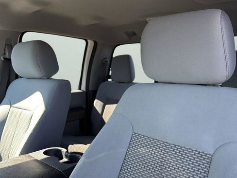 Used 2015 Ford F250 XLT w/ XLT Premium Package image 10