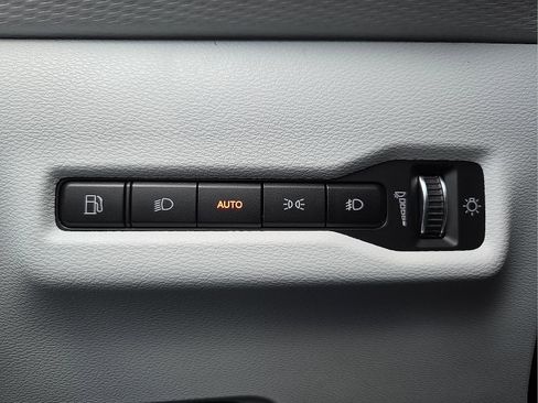 New 2026 Jeep Cherokee Overland image 22