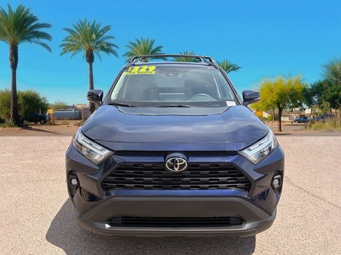 Used 2025 Toyota RAV4 XLE Premium w/ Weather Package FWD image 8