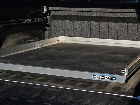 Used 2024 RAM 1500 Laramie image 8