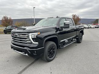 New 2026 Chevrolet Silverado 3500 High Country w/ Technology Package video 3