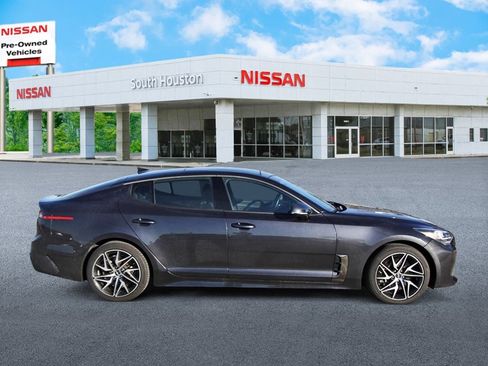 Used 2023 Kia Stinger GT-Line w/ Sun & Sound Package image 5