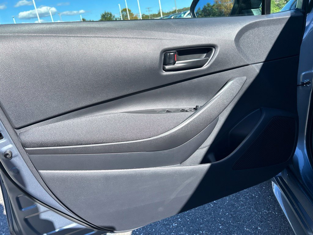 New 2027 Toyota Corolla LE FWD image 10