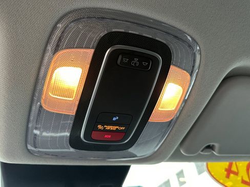 Used 2024 Hyundai Kona SEL image 35