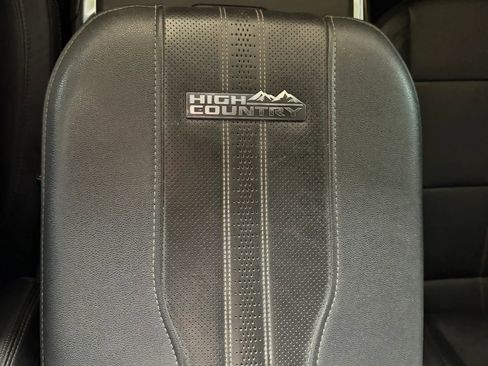 Used 2024 Chevrolet Silverado 3500 High Country image 17