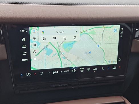 New 2025 Lincoln Navigator Reserve image 16