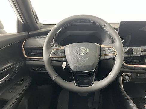 New 2026 Toyota Grand Highlander AWD Hybrid image 15