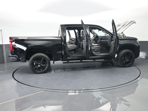 Used 2024 Chevrolet Silverado 1500 LT Trail Boss w/ Convenience Package II image 69