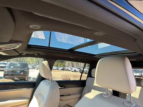 New 2026 Jeep Grand Cherokee L Limited image 18