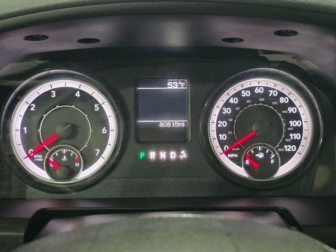 Used 2018 RAM 1500 Express image 7