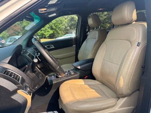 Used 2016 Ford Explorer Limited w/ Equipment Group 301A image 13