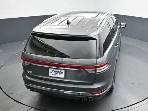 Used 2021 Lincoln Aviator Reserve w/ Elements Package Plus AWD/4WD image 19