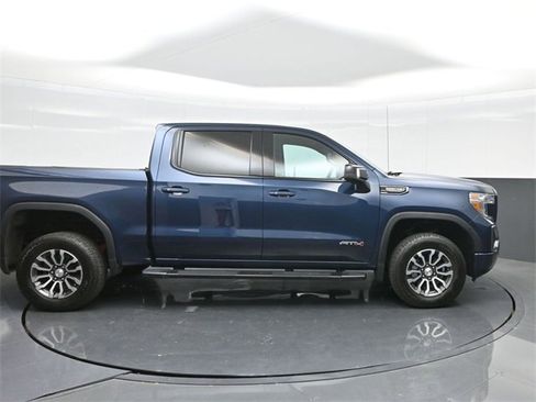 Used 2020 GMC Sierra 1500 AT4 w/ AT4 Premium Package image 4