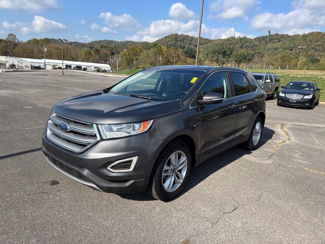 Used 2017 Ford Edge SEL w/ Equipment Group 201A FWD image 4