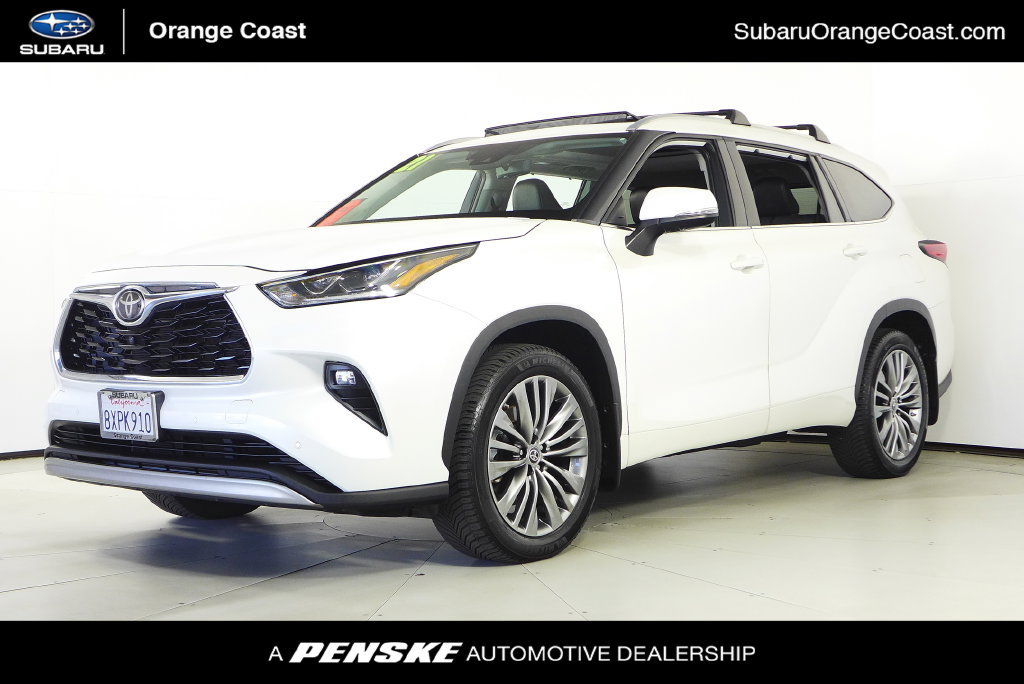 Used 2021 Toyota Highlander Platinum AWD/4WD image 1