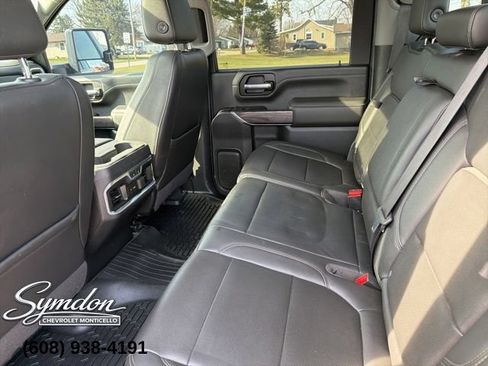 Used 2020 Chevrolet Silverado 2500 LTZ w/ LTZ Convenience Package AWD/4WD image 18