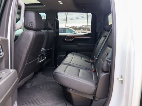 Certified 2022 GMC Sierra 1500 Denali w/ Technology Package image 11