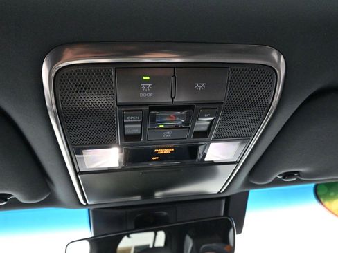 Used 2024 Lexus LX 600 F Sport image 32