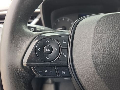 Used 2023 Toyota Corolla LE FWD image 20