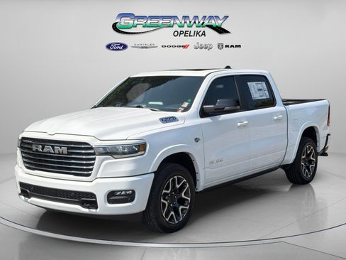 New 2026 RAM 1500 Laramie AWD/4WD image 3