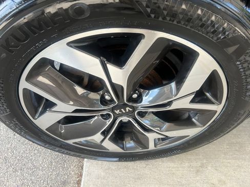 Used 2022 Kia Sportage EX w/ EX Technology Package AWD/4WD image 44