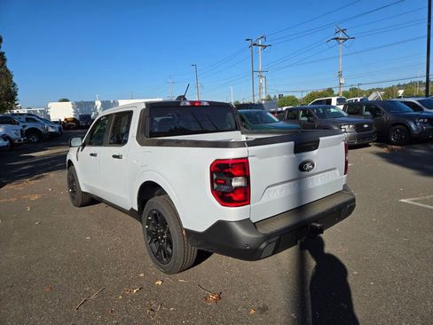 New 2025 Ford Maverick XLT AWD/4WD image 7