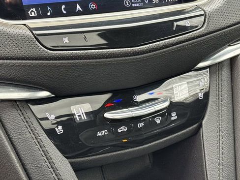 Used 2023 Cadillac XT5 Premium Luxury AWD/4WD image 21