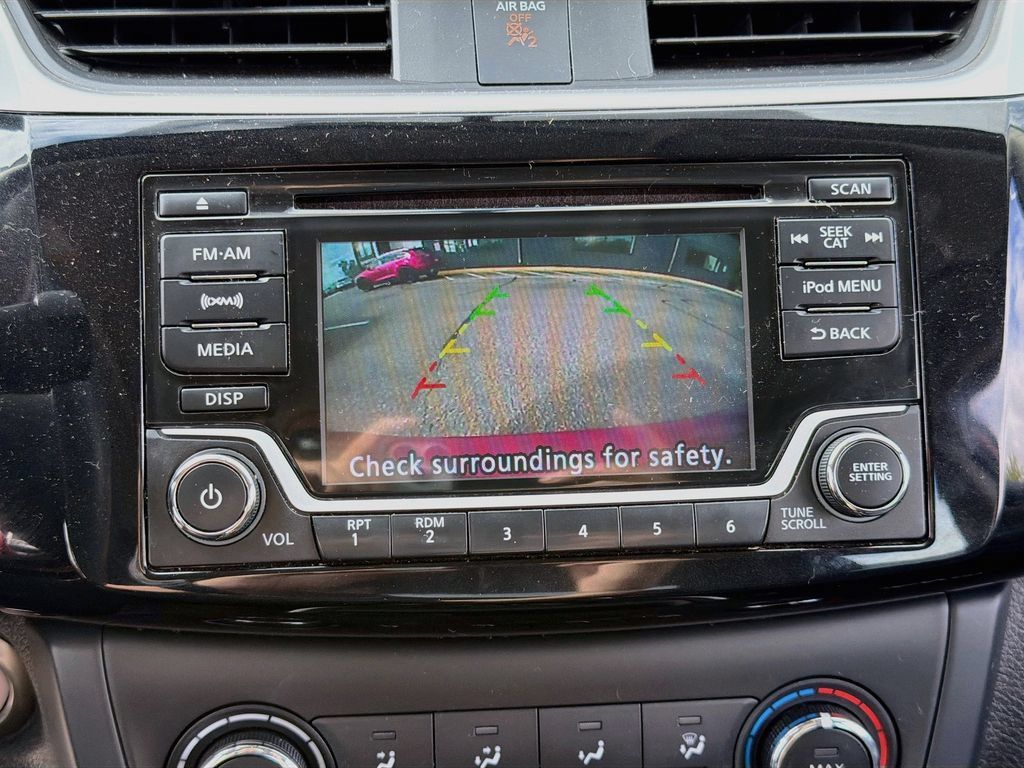 Used 2017 Nissan Sentra SV w/ Style Package FWD image 15