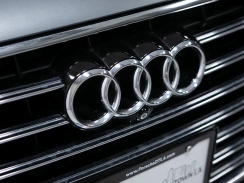 Used 2017 Audi A8 L 3.0T w/ Executive Package image 32