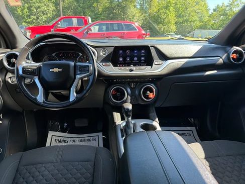 Used 2019 Chevrolet Blazer LT AWD/4WD image 14