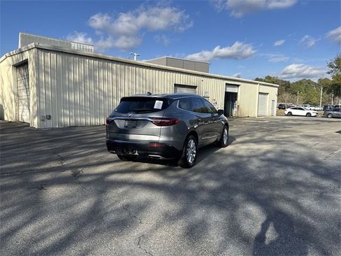 Used 2021 Buick Enclave Premium w/ Surround and Sites Package image 5