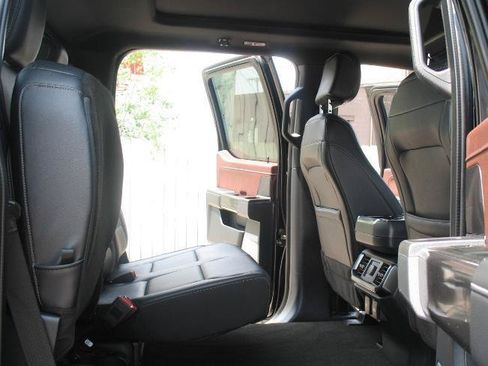 Used 2022 Ford F150 Lariat AWD/4WD image 31