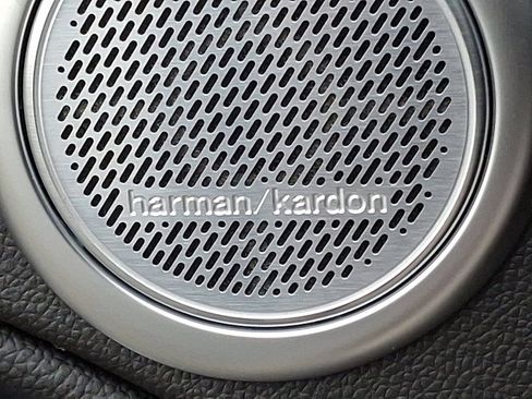 New 2025 Alfa Romeo Stelvio Sprint image 21