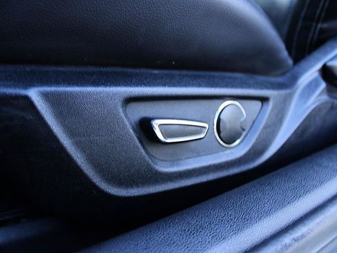 Used 2018 Ford Mustang GT Premium RWD image 10