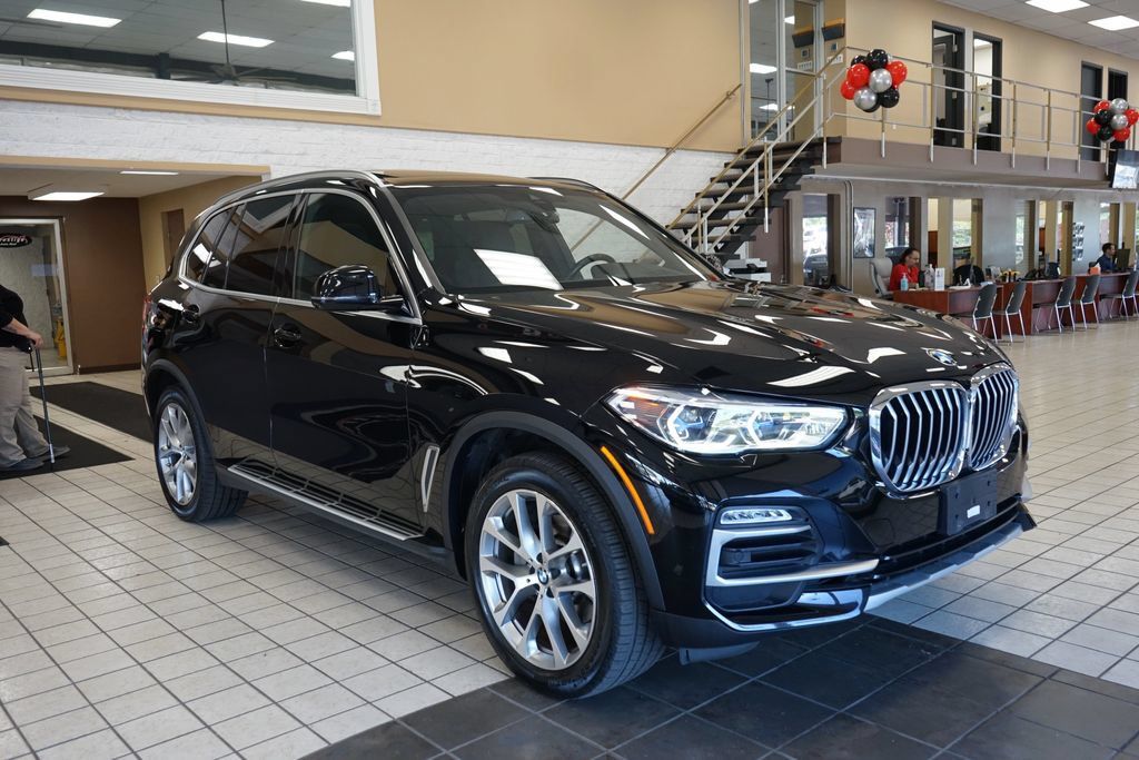 Used 2021 BMW X5 xDrive40i w/ Executive Package AWD/4WD image 20
