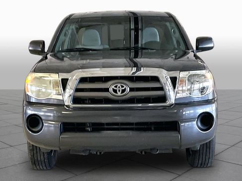 Used 2010 Toyota Tacoma 2WD Access Cab image 3