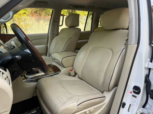 Used 2019 INFINITI QX80 Luxe w/ Proassist Package AWD/4WD image 27