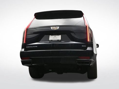 Used 2021 Cadillac Escalade Sport w/ Driver Assist Tech Package AWD/4WD image 27