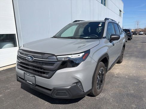 Certified 2025 Subaru Forester Premium image 1