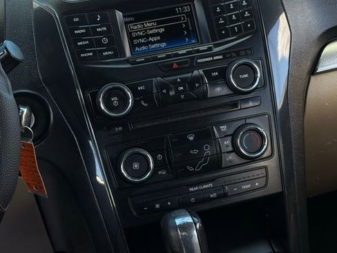 Used 2017 Ford Explorer 4WD image 26