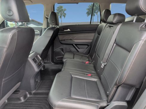 Used 2022 Volkswagen Atlas SE AWD/4WD image 25