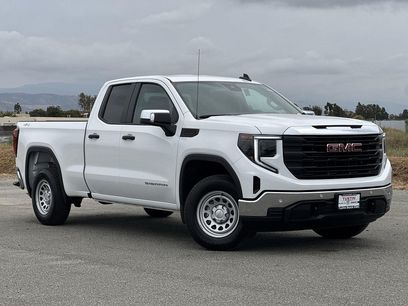 New 2026 GMC Sierra 1500 Pro w/ Pro Value Package