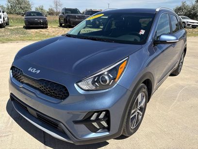 Used 2022 Kia Niro EX Premium