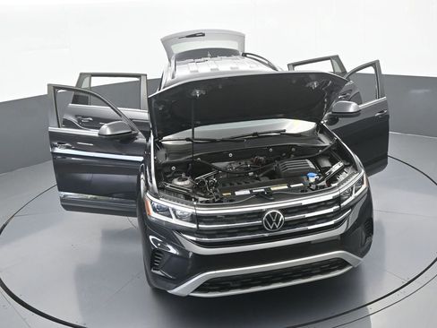 Used 2022 Volkswagen Atlas SE w/ Black Wheel Package image 73