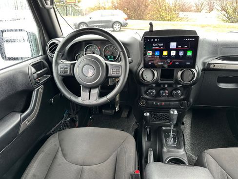 Used 2016 Jeep Wrangler Unlimited Sport w/ Connectivity Group image 23