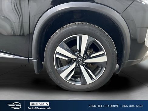 Used 2023 Nissan Rogue SL image 13