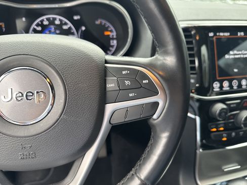 Certified 2021 Jeep Grand Cherokee Limited image 25