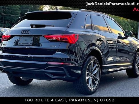 Used 2024 Audi Q3 2.0T Premium AWD/4WD image 2