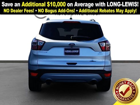 Used 2017 Ford Escape SE w/ Equipment Group 201A image 5